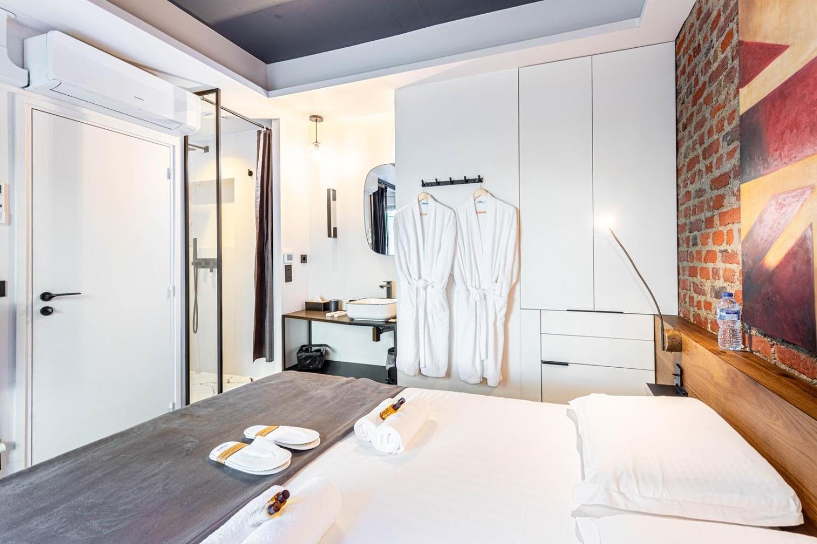 Modern Family Apartment Next To The Eiffel Tower Paris Exteriör bild